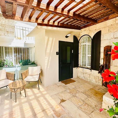 Mamilla View- Suites & Apt Hotel القدس المظهر الخارجي الصورة