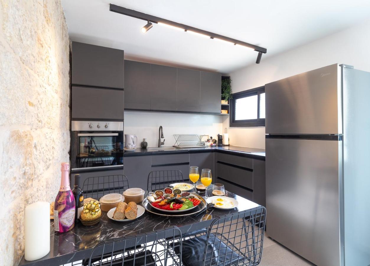 Mamilla View- Suites & Apt Hotel القدس المظهر الخارجي الصورة