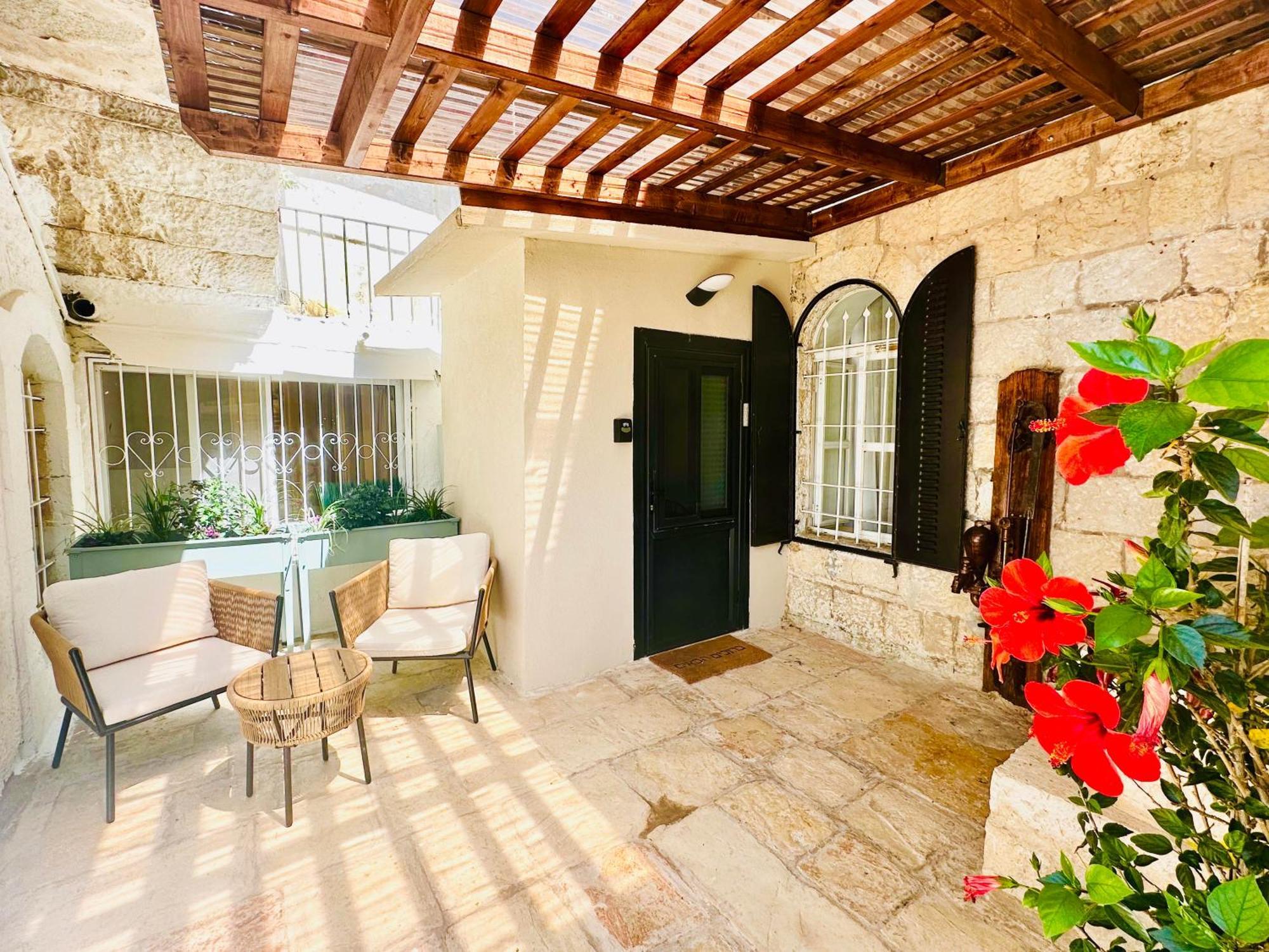 Mamilla View- Suites & Apt Hotel القدس المظهر الخارجي الصورة