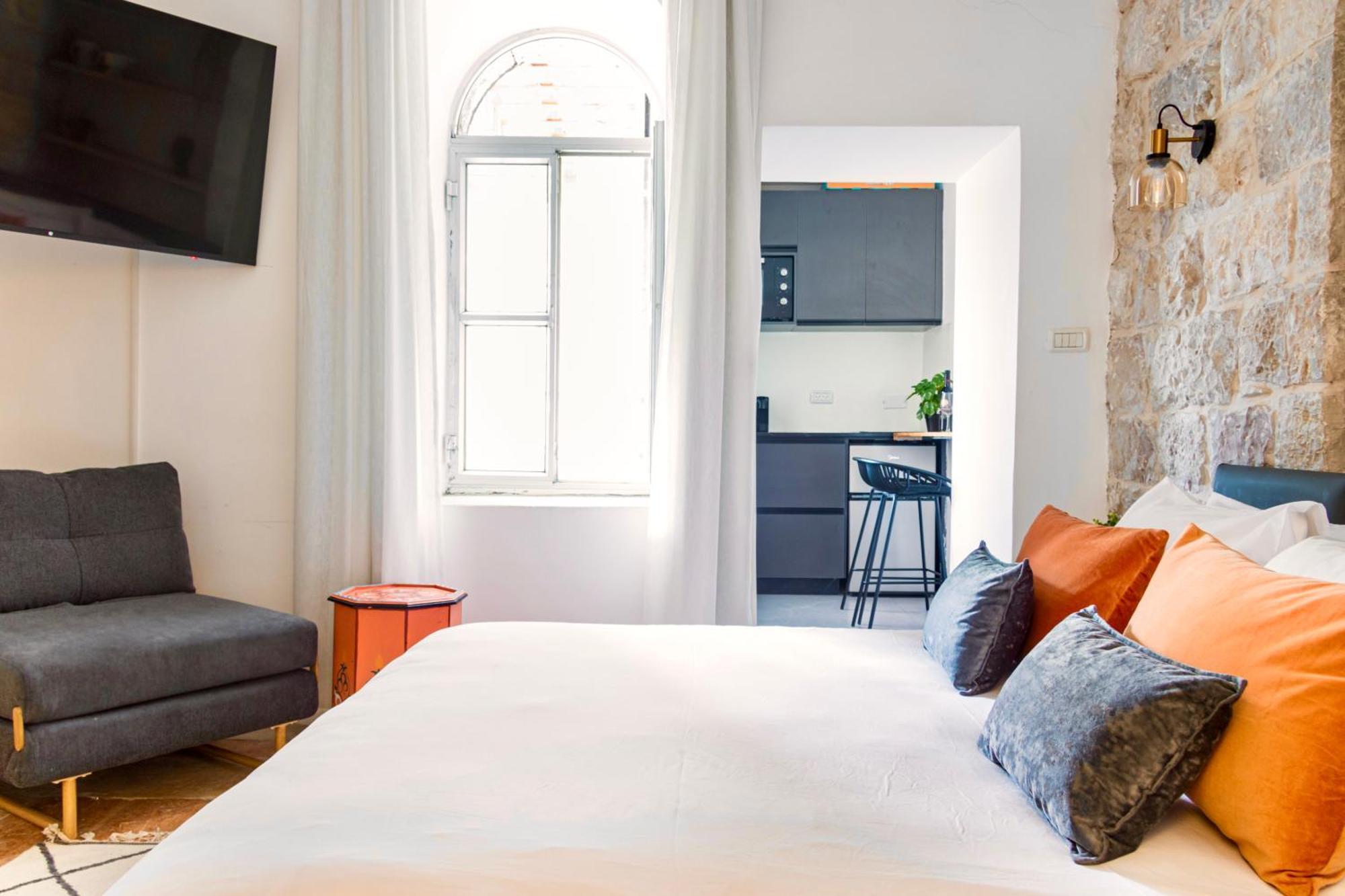 Mamilla View- Suites & Apt Hotel القدس الغرفة الصورة